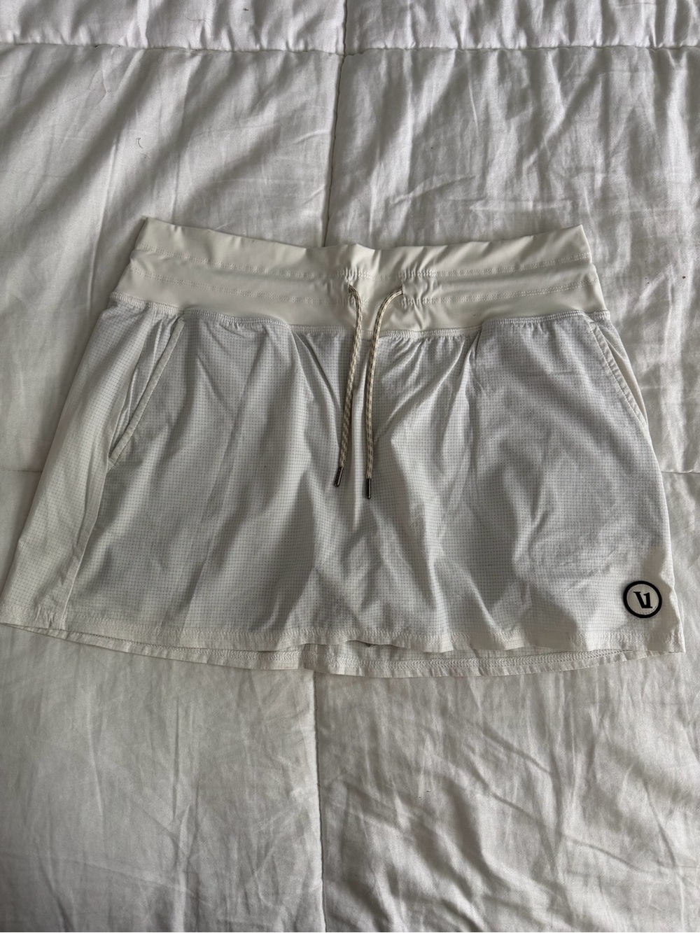 Vuori Seabreeze White Skort L - Picture 3 of 8